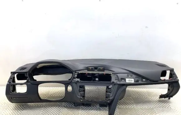 BMW 3 F30 F35 F31 Dashboard 9218490