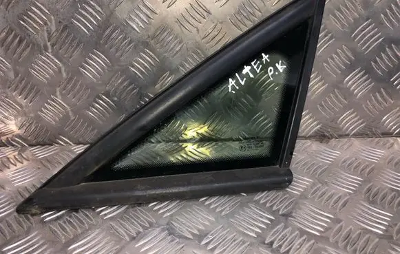 Seat Altea Front triangle window/glass 43R001057