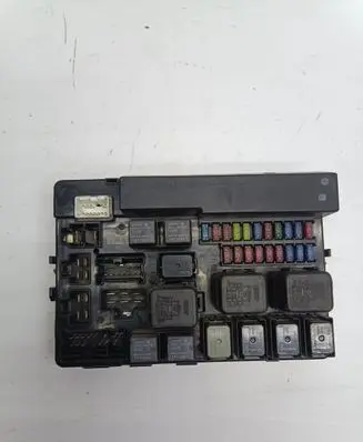 Nissan Murano Z50 Fuse module 284B7CA000