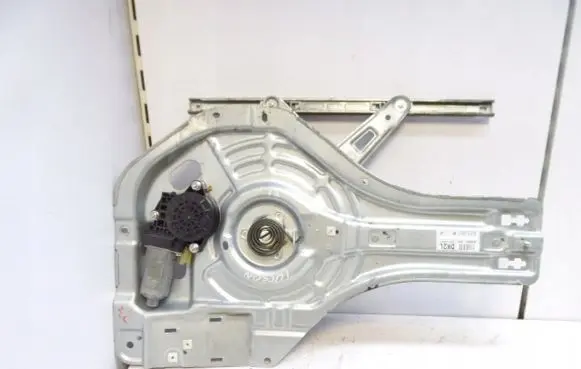 Hyundai Tucson JM Front door electric window regulator 83470-2E010
