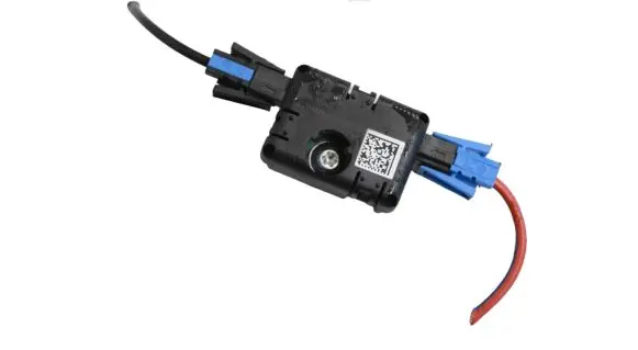 BMW 2 F44 Aerial antenna amplifier 65206832256 6832256