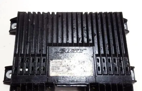 Mazda 6 Sound amplifier