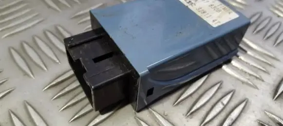 Mazda 323 F Door control unit/module BJ3F67830B