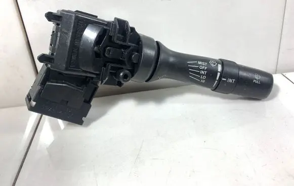 Lexus IS 200-300 Wiper control stalk 30541