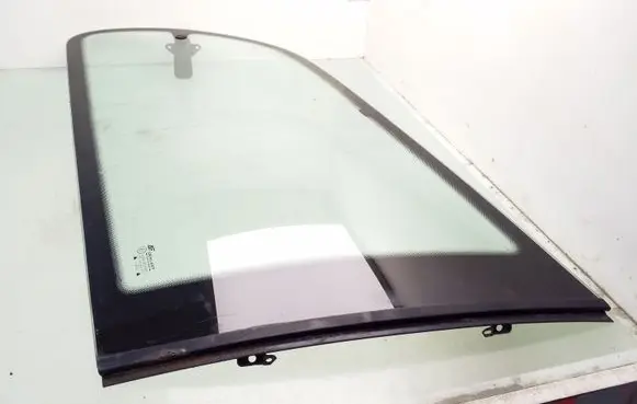 Ford Galaxy Rear side window AS2
