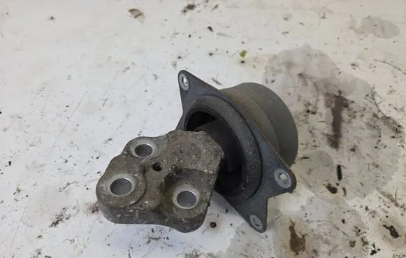 Saab 9-3 Ver2 Engine mount vacuum valve 13191542