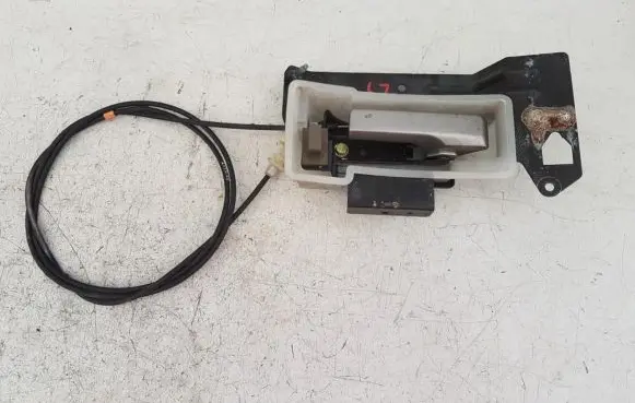 Nissan Murano Z50 Rear door cable line 