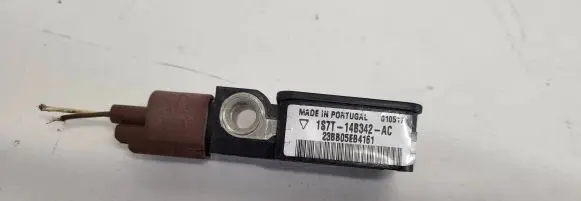 Ford Mondeo Mk III Airbag deployment crash/impact sensor 1S7T14B342AC 17BB14B446AC