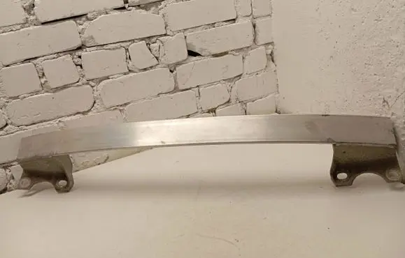 Cadillac CTS Front bumper cross member