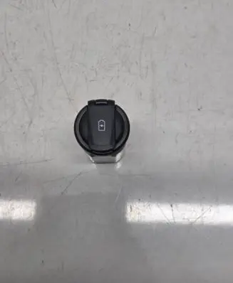 KIA Stonic USB socket connector ASSYUSB 96125D4000 1707140047