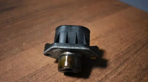 Mercedes-Benz Vito Viano W638 Fuel tank valve A2649820500