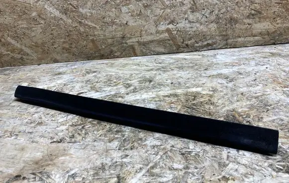 Mercedes-Benz SL R230 Rear side glass trim 