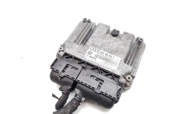 Audi A3 S3 8P Engine control unit/module 03G906056S 0281015208 03G906021AB