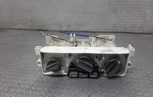 Mitsubishi Outlander Climate control unit MR979970HA