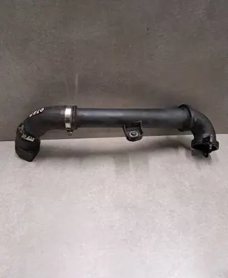 Volkswagen PASSAT B8 Intercooler hose/pipe 04L145770S 04L145828G