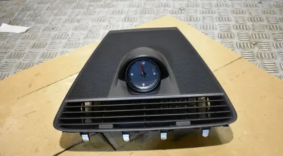 Porsche Panamera (971) Speedometer (instrument cluster)