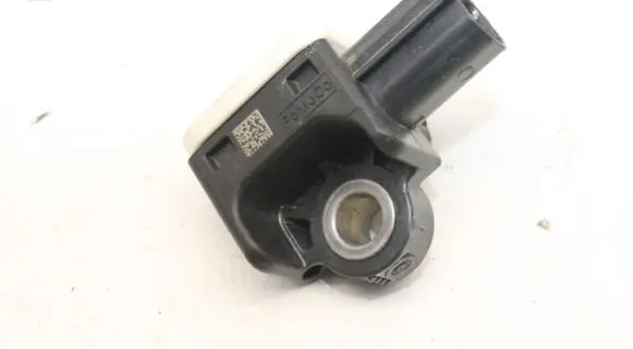 Ford Focus Other devices CM5T14B006AA