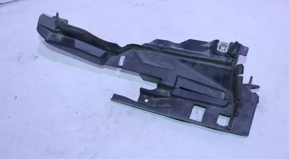 Ford Focus Fender trim (molding) BM51A02476AF D2L4A