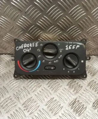 Jeep Cherokee Climate control unit P55037533AD