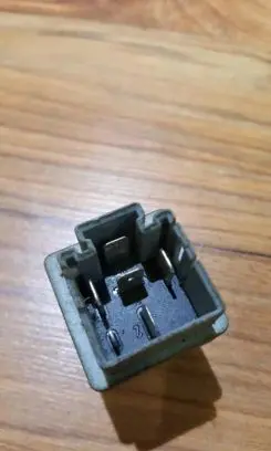 Mitsubishi Space Star Other relay MB953394 72HM100