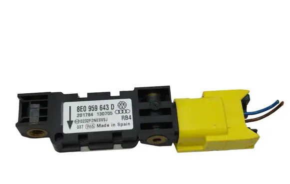 Volkswagen Phaeton Airbag deployment crash/impact sensor 8E0959643D 201784 130705