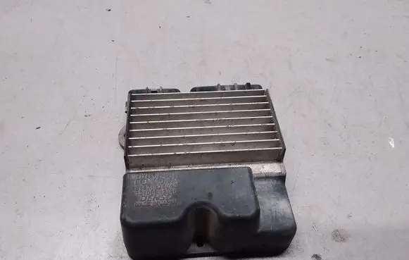 Toyota Avensis T250 Fuel injection control unit/module 8987120040