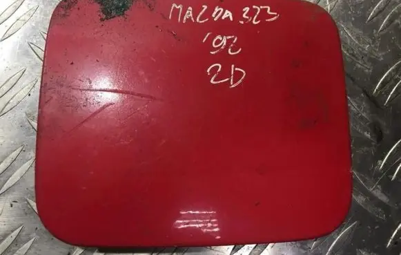 Mazda 323 Fuel tank cap