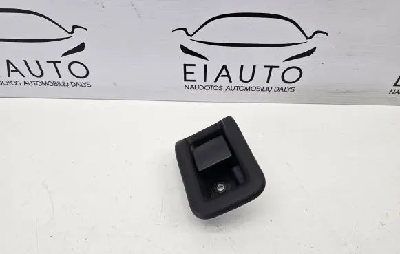 Volvo V70 Engine bonnet (hood) release handle 30779851