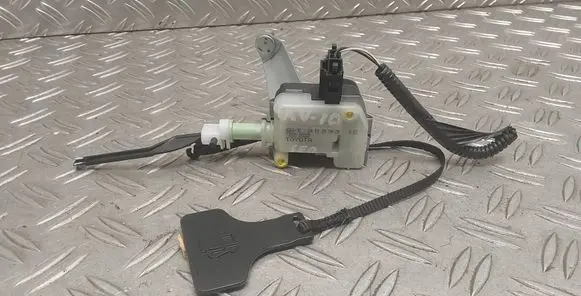 Toyota Avensis T270 Fuel tank cap lock motor 7703005020