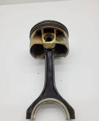 Mercedes-Benz C W205 Piston with connecting rod