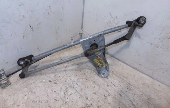 BMW X5 E53 Front wiper linkage and motor 61617111536 6913007
