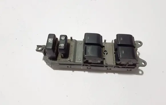 Toyota Auris E180 Electric window control switch 8404002120