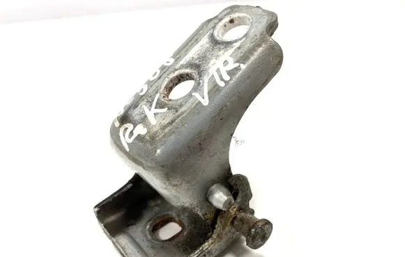 Peugeot 508 Front door upper hinge A075091