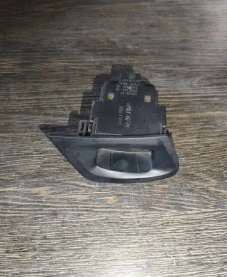 BMW X5 E70 Engine start stop button switch 10862510 26007360 26009160