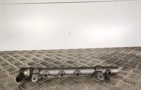 Jeep Grand Cherokee (WK) Fuel main line pipe A6420700495004