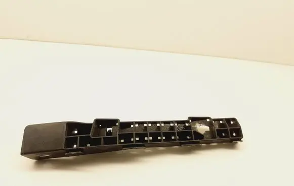 Subaru Forester SJ Front bumper mounting bracket NF4H9G