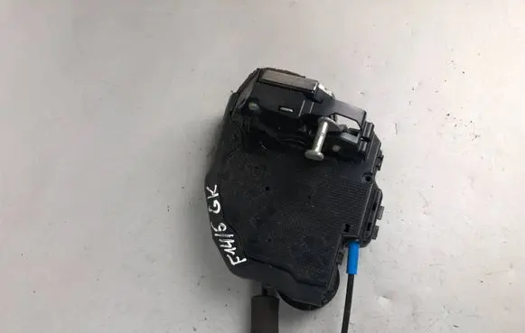 Subaru Forester SJ Rear door lock