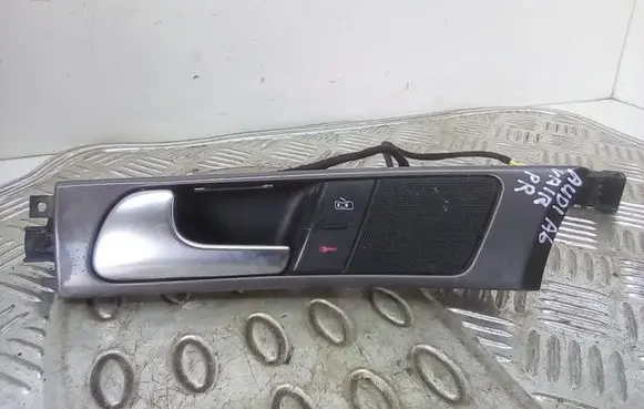 Audi A6 S6 C5 4B Front door interior handle 4B837019