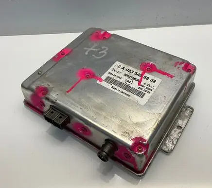 Mercedes-Benz E W211 Distronic sensor radar A0335456332 2004060064 00007850A
