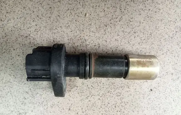 Camshaft position sensor