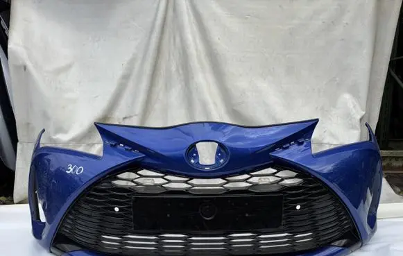 Toyota Yaris Front bumper