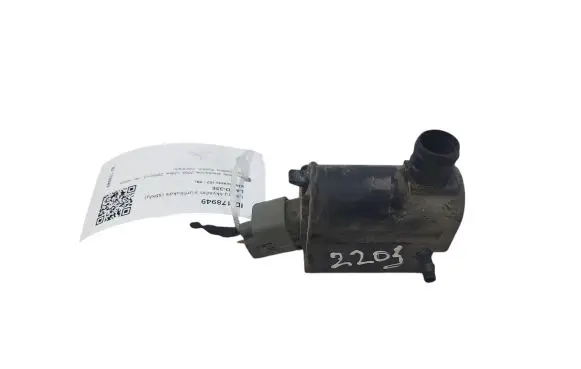KIA Sorento Windscreen/windshield washer pump 985103E000