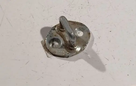 Peugeot 4007 Rear door lock loop/hook striker 