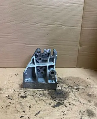 Land Rover Evoque I Engine mounting bracket 6G9Q6030CB