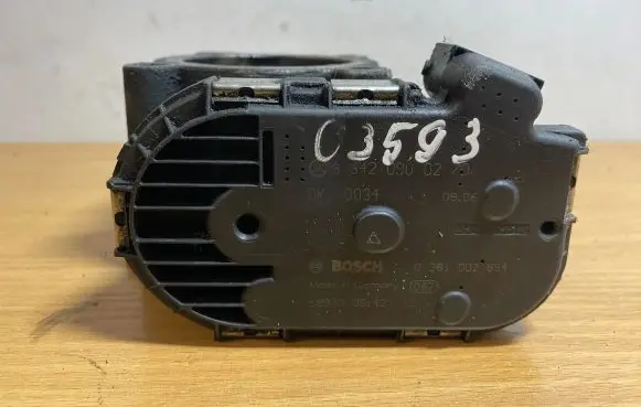 Mercedes-Benz E W212 Throttle valve A6420900070 C3593