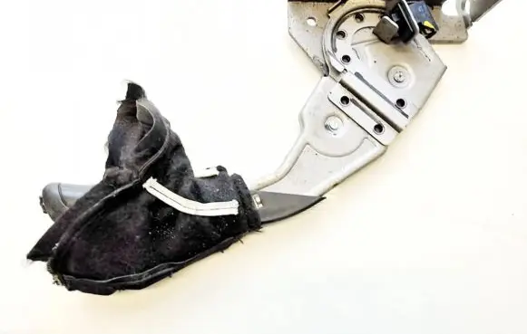 Handbrake/parking brake lever assembly