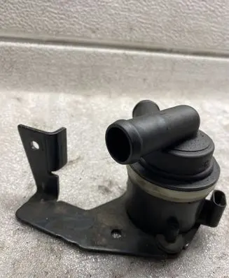 Audi A4 S4 B7 8E 8H Electric auxiliary coolant/water pump 03L965561A