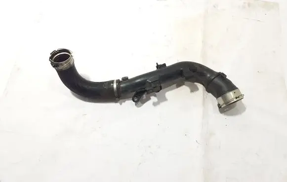 Volvo V60 Intercooler hose/pipe 31370128
