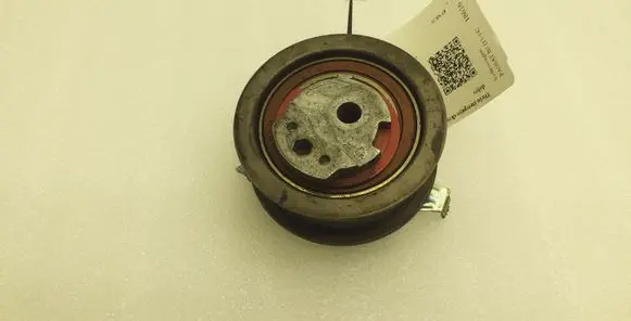 Volkswagen PASSAT B7 Belt tensioner pulley 03L109243