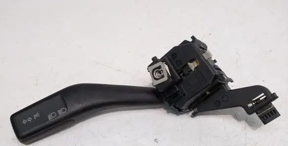 Audi A3 S3 8P Indicator stalk 1K0953513